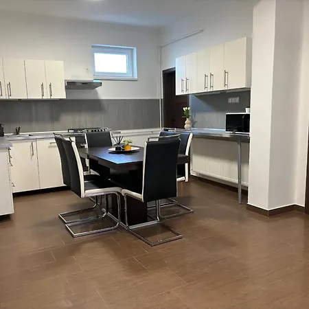 شقة Zafir Sárospatak